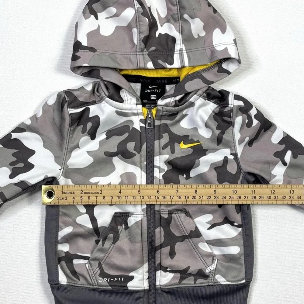 Nike Kids Gray Camo Hoodie - Picture 7 of 11